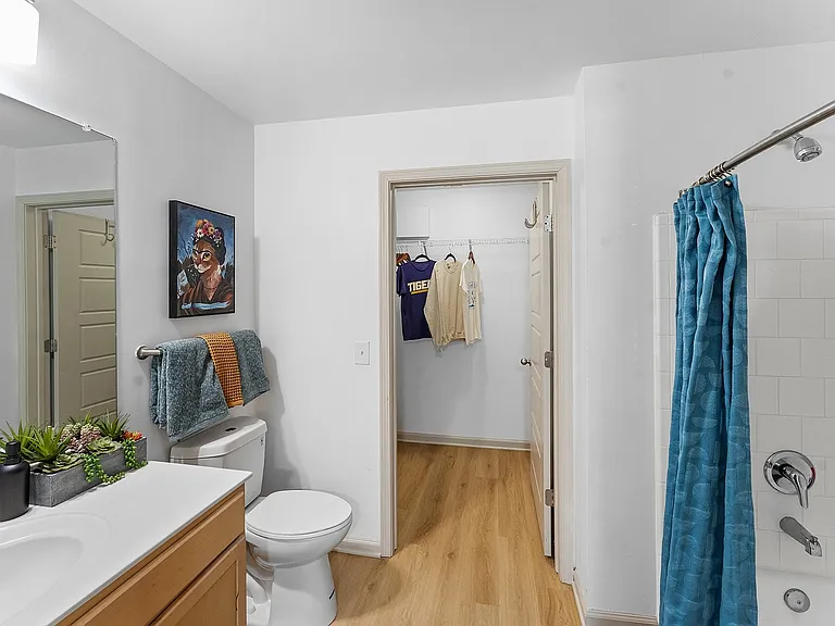 5959 Burbank Dr — Photo 12