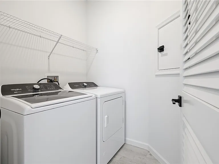 1331 Haven Cir — Photo 21
