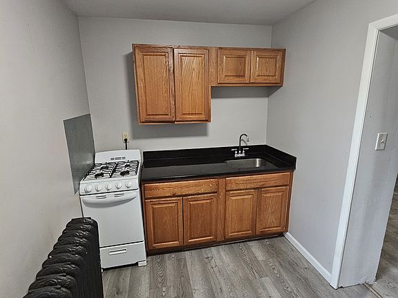 2nd image of 336 Hudson Ave #2
