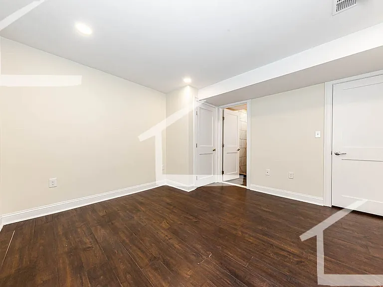 20 Albion St #1A — Photo 3
