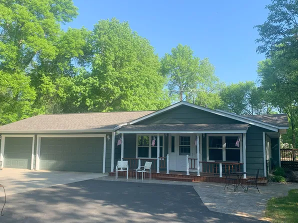 849 138th St, Amery, WI 54001