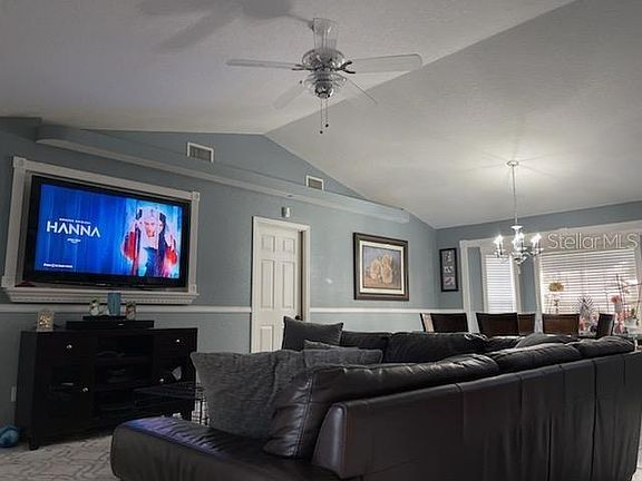 5th image of 408 Nancy Dr