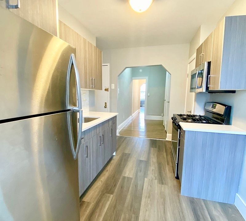 1st image of 388 19th St #3A