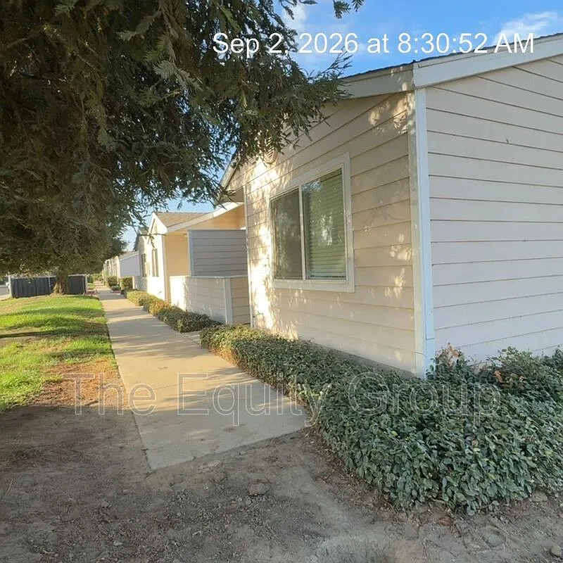2 bed, 2.0 bath, 995 sqft, $1,550 — Photo 1