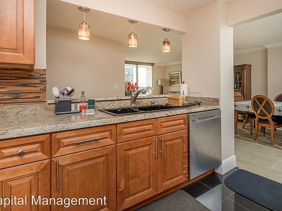 2nd image of 2851 NE 183rd St APT 1614