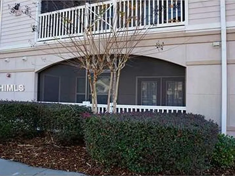 4924 Bluffton Pkwy — Photo 2