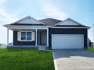 2706 E 50th Ct, Des Moines, IA 50317