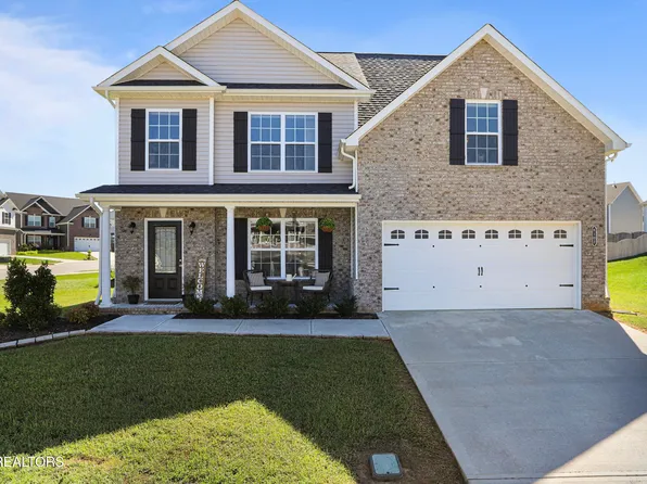 8102 River House Rd, Knoxville, TN 37931