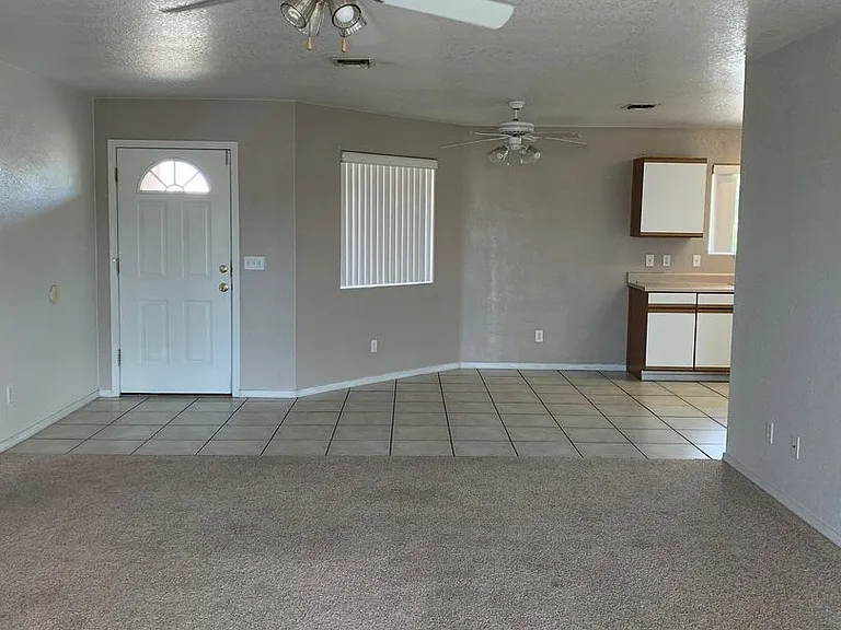 2870 Winterhaven Ct — Photo 5
