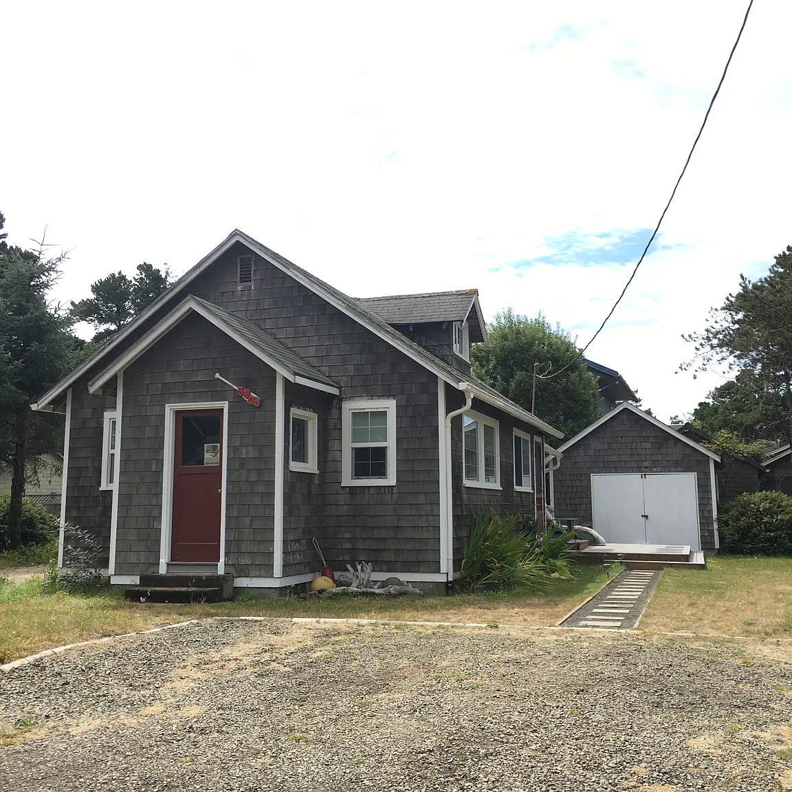5905 Holly Ave photo 1