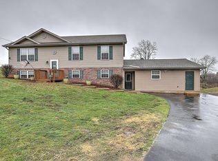 61 Mulberry Bnd, Jonesborough, TN 37659