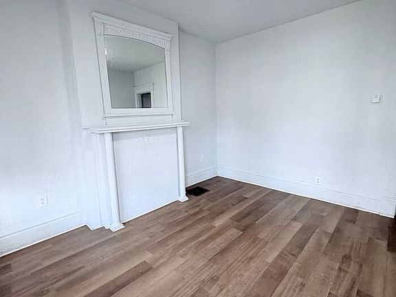 4th image of 80-82 N Central Ave #1-80