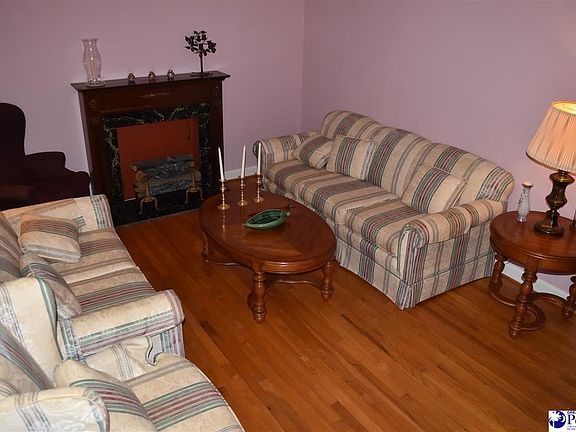 2nd image of 3710 E King George Dr