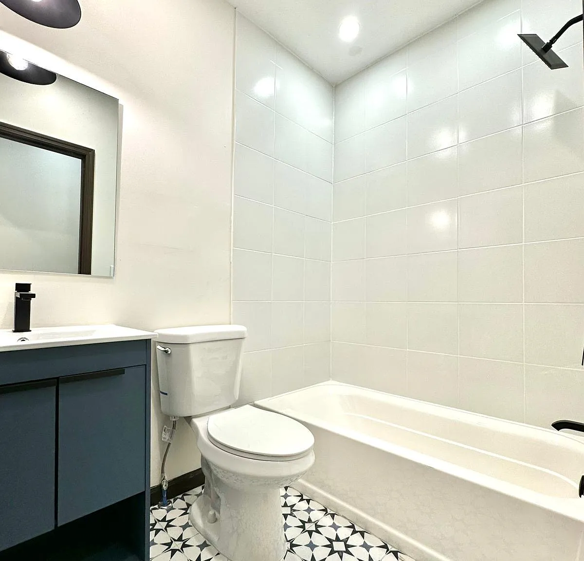 2 bed, $1,950 — Photo 4
