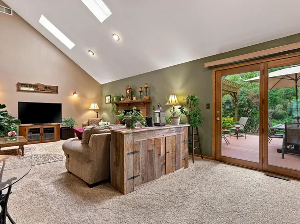 4589 Hunters Glen DRIVE, Sheboygan, WI 53083