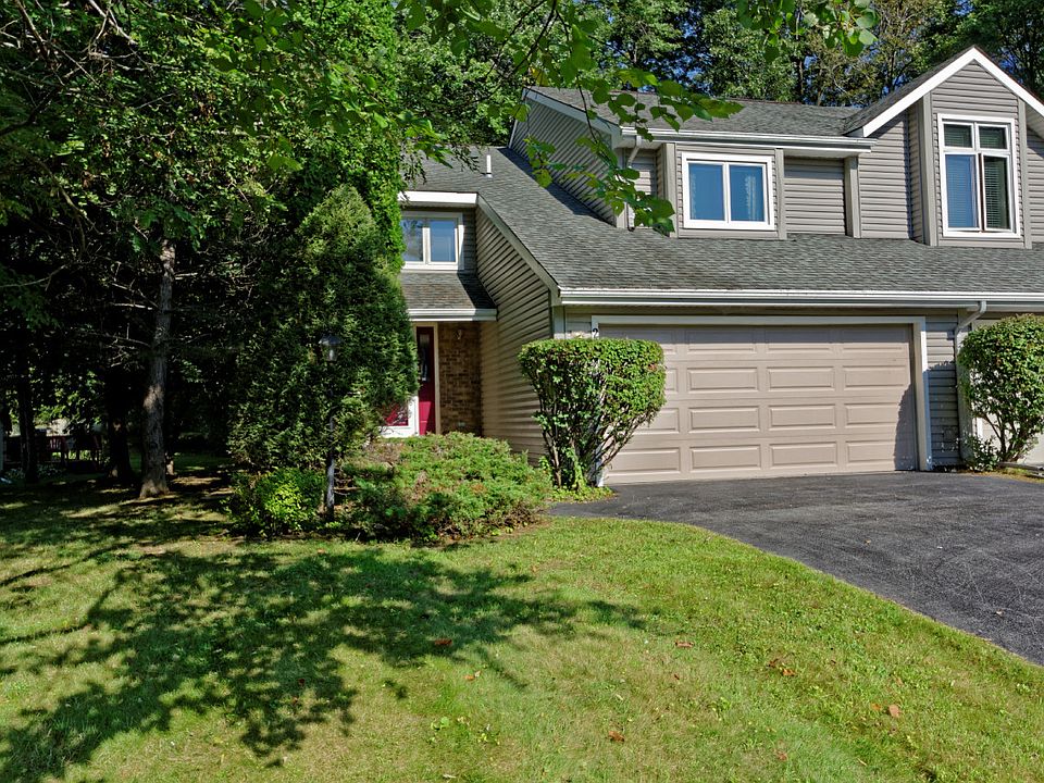 1st image of 29 Captains Blvd.
