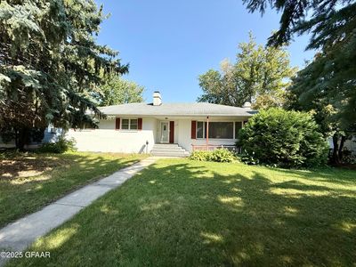 1010 Arnold Ave N, Thief River Falls, MN, 56701