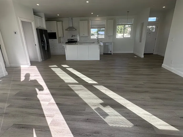 30665 Santa Fe St — Photo 25