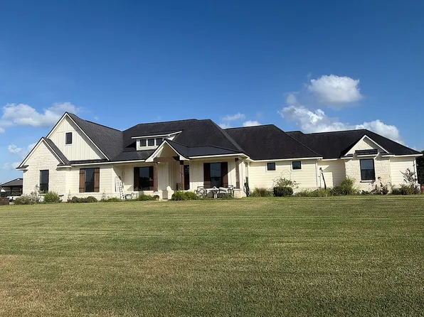 1143 Angus Trl, Angleton, TX 77515