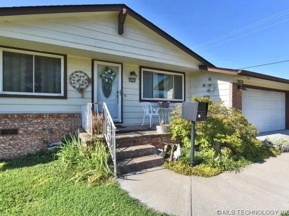 2434 W 45th Ct, Tulsa, OK 74107