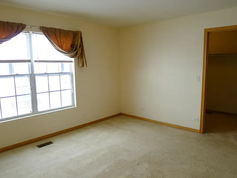 1577 W Turtle Creek Ln — Photo 10