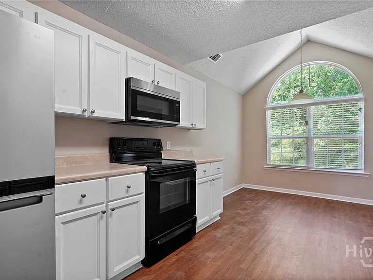 113 Katama Way — Photo 18