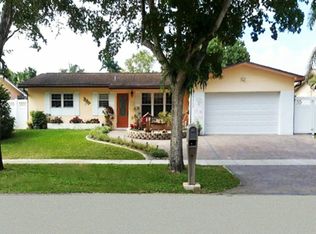 2110 NW 106th Ave, Pembroke Pines, FL 33026