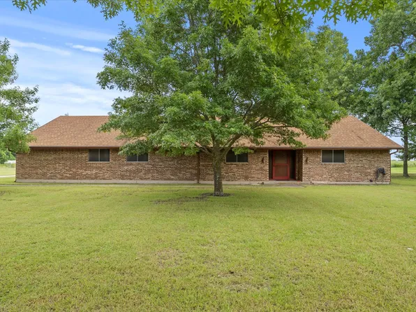 200 Dubb Ln, Red Oak, TX 75154