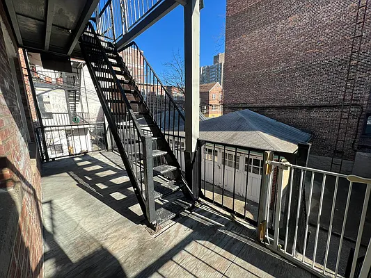 Rented by Century 21 Scope Realty | media 14