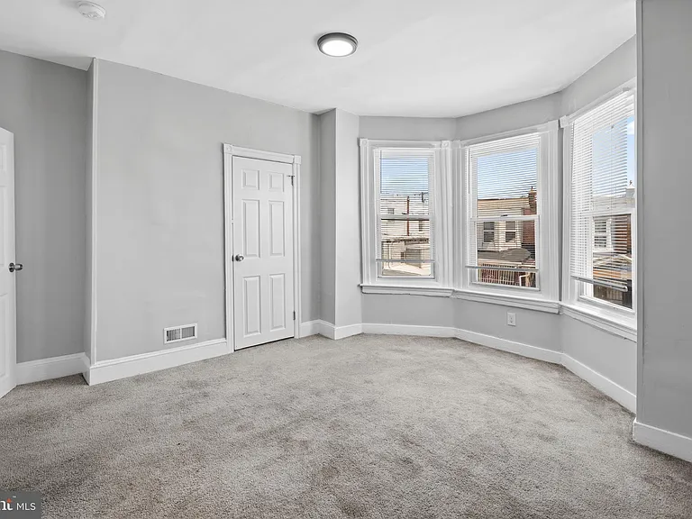 3348 Kip St — Photo 10