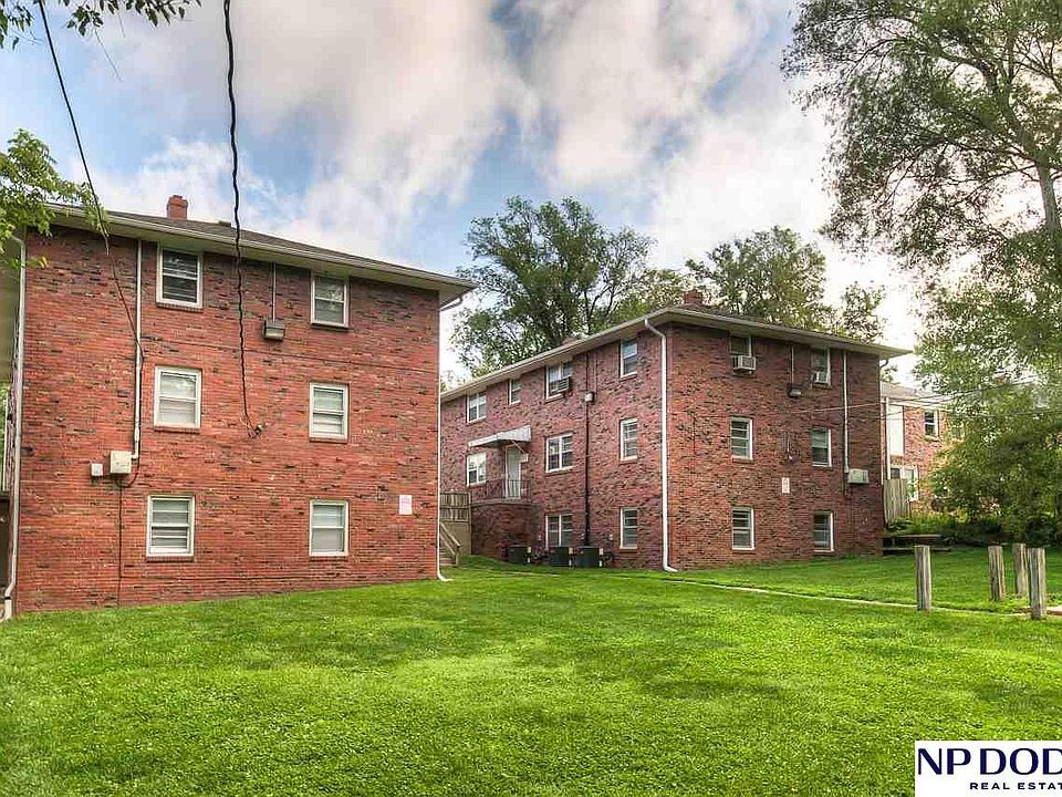 1st image of 4531 & 4535 Hamilton St