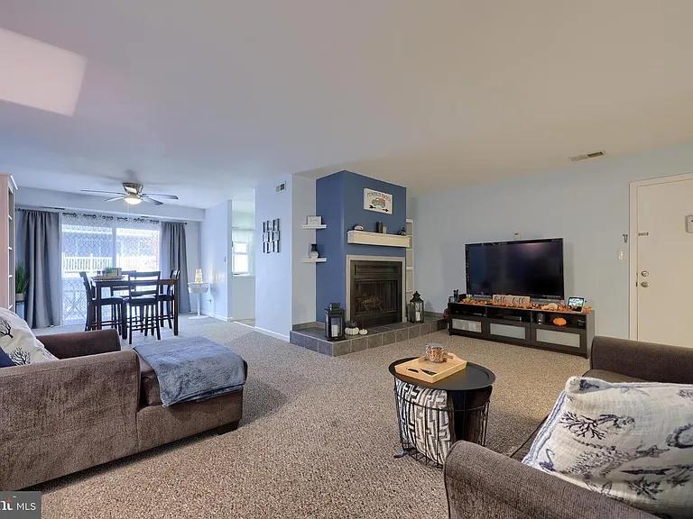 2914 State Hill Rd #D4 — Photo 6