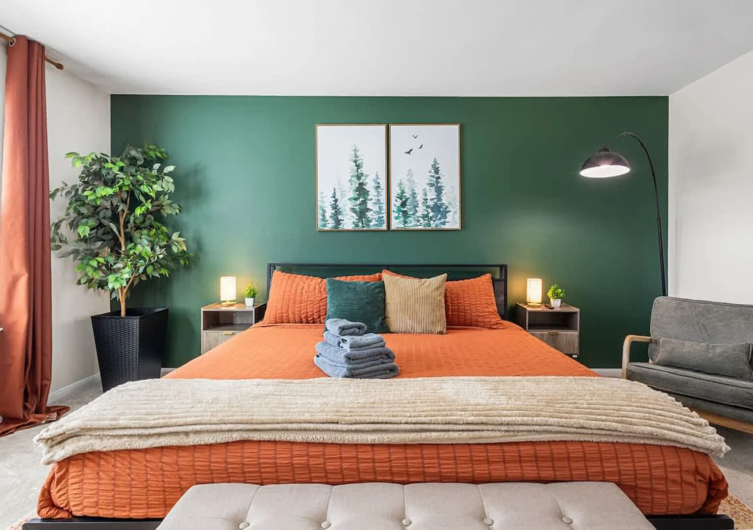 Modern 5br House | Sleeps 14 | 1gb |Wd | Nasa, Nrg — Photo 1