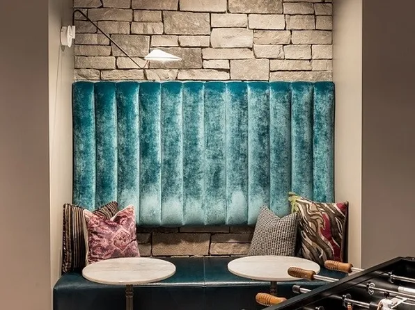 888 Main Street image 9 of 30