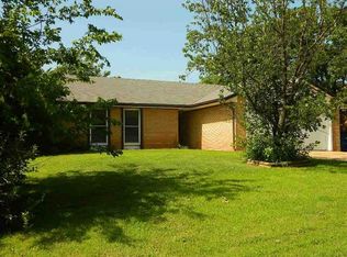 1304 E Will Rogers Dr, Stillwater, OK 74075