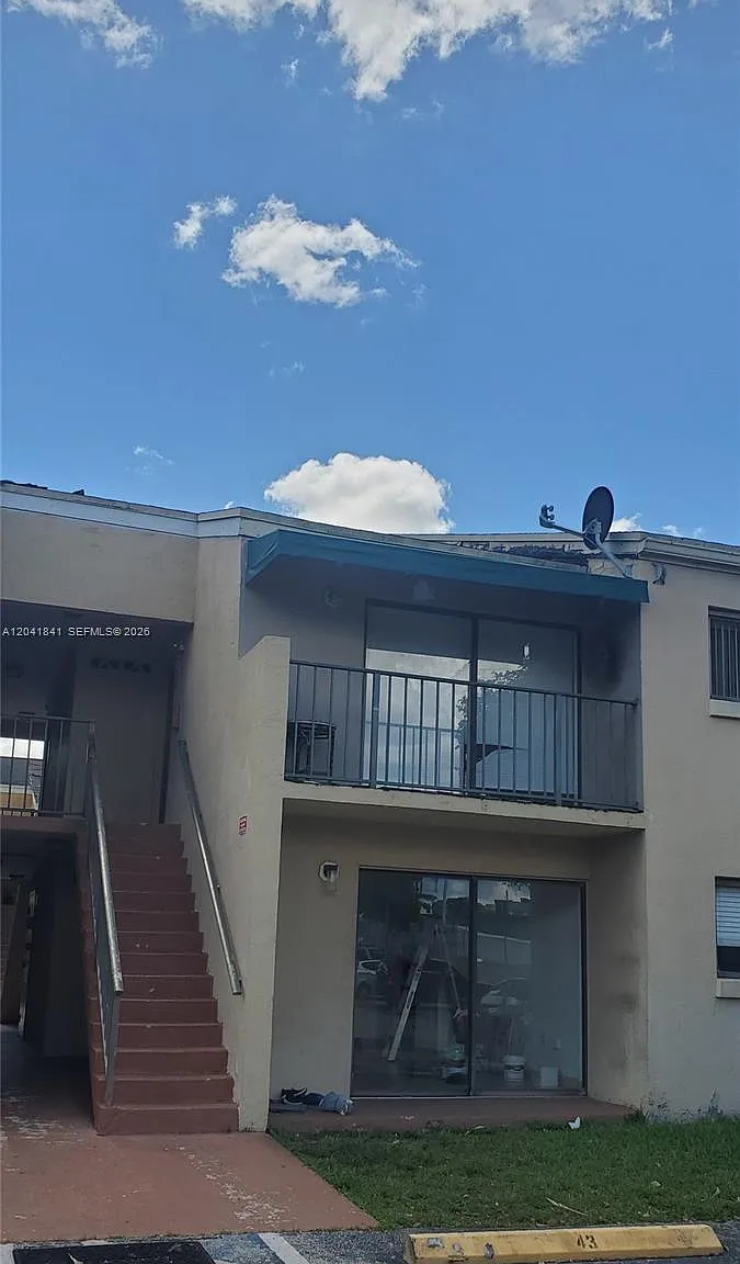Magnolia Lane Condo — Photo 2