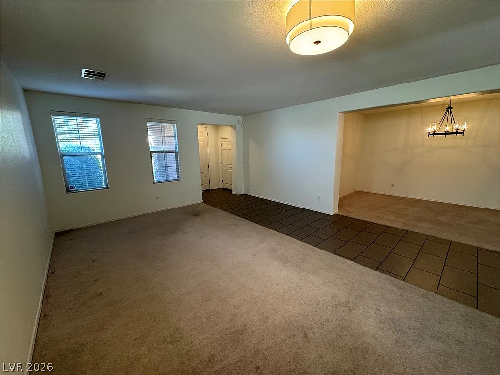 4 bed, 3.0 bath, 3391 sqft, $3,775 — Photo 3