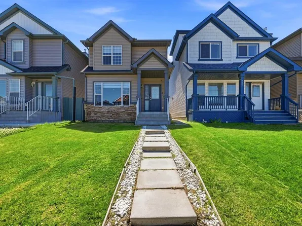 33 N Saddlecrest Close NE, Calgary, AB T3J 5B5