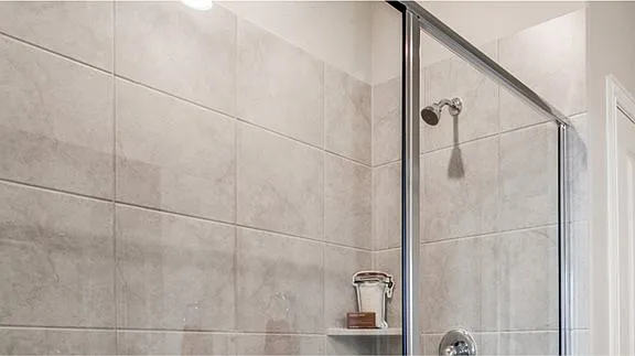1608 Helmoken Falls Dr — Photo 13