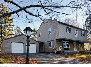 246 Chamberlain St, Brewer, ME 04412