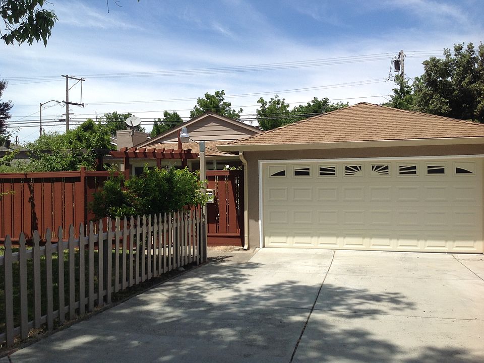 1st image of 3491 Hoover St