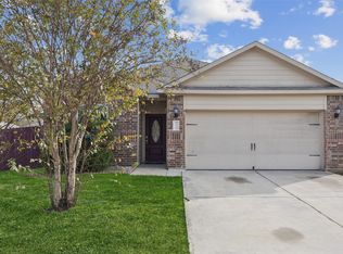 1020 Walnut Ridge Dr, Hutchins, TX 75141