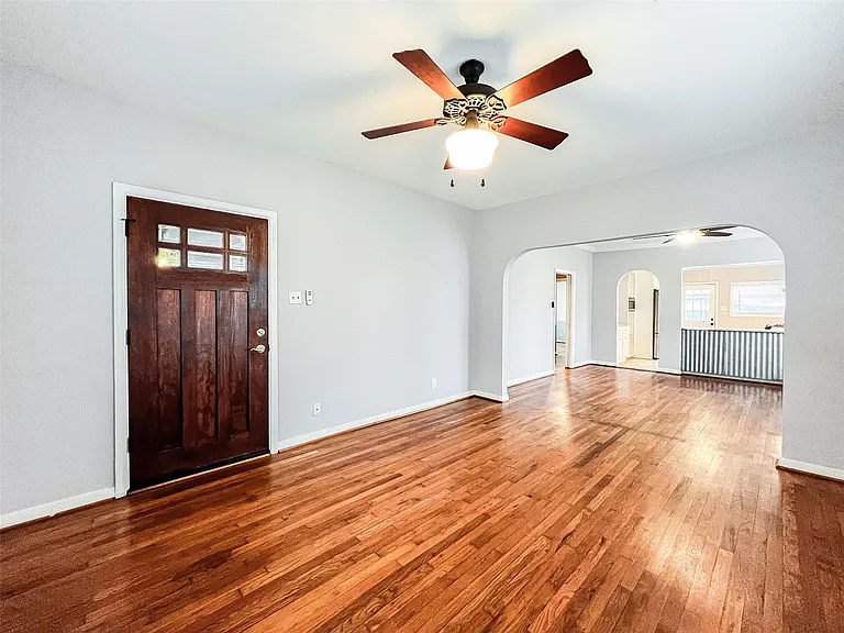 4035 Michaux St — Photo 4
