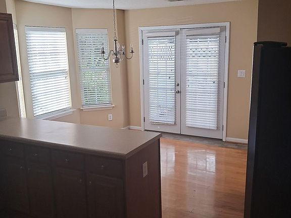 4th image of 6337 Bermuda Way