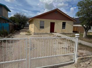 408 E Bowie St, Del Rio, TX 78840