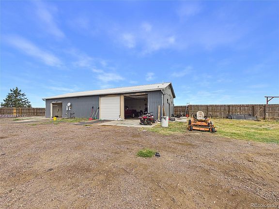 4th image of 8860 Highway 79