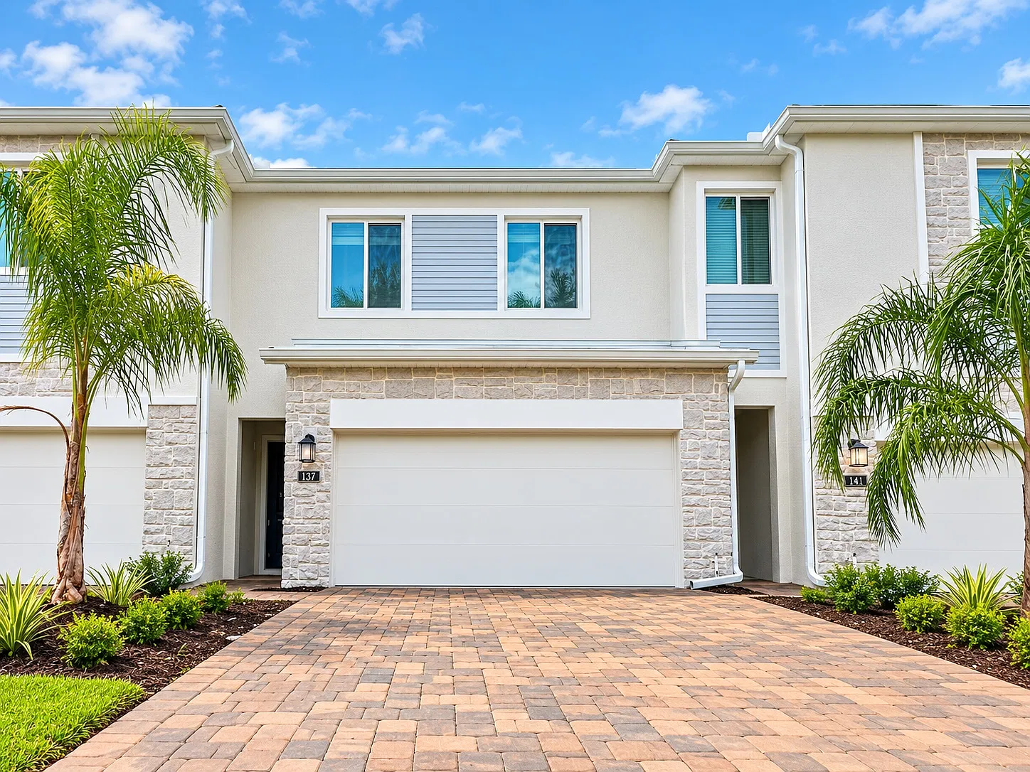 3 bed, 2.5 bath, 1864 sqft, $2,350 — Photo 1