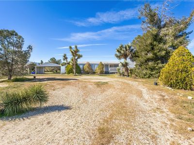 13352 Gentian Ct, Phelan, CA, 92371