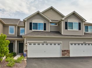 403 S Jade Ln, Round Lake, IL 60073