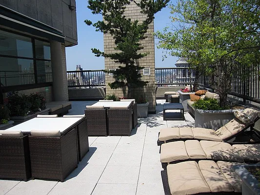 Rented by Newell and Assoc. | media 44